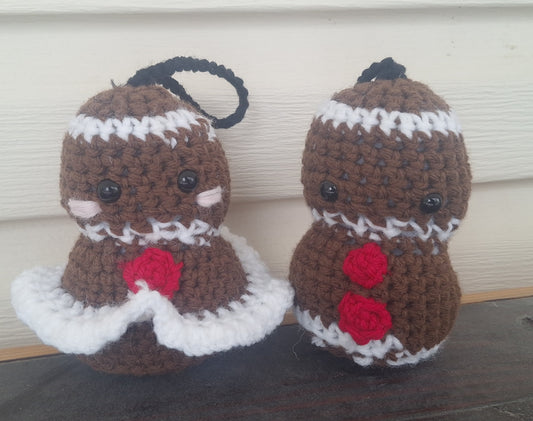 Crocheted Gingerbread Couple